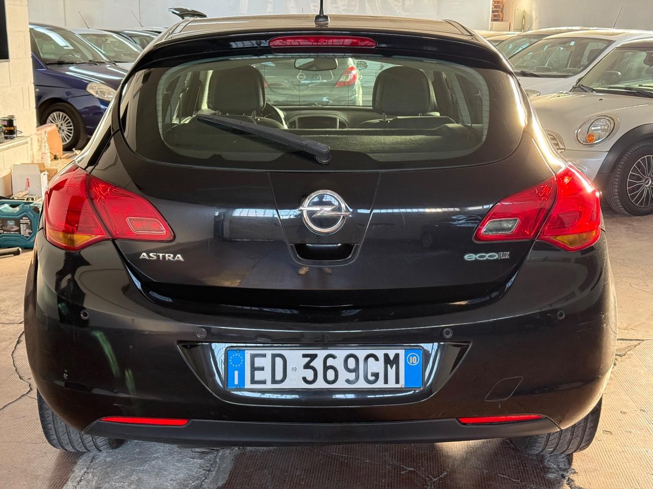 Opel Astra 1.3 CDTI 95CV S&S 5 porte Cosmo