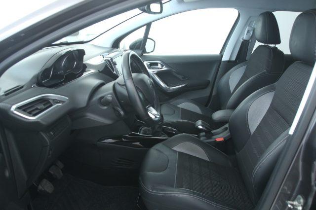 PEUGEOT 2008 BlueHDi 100 Allure Retrocamera
