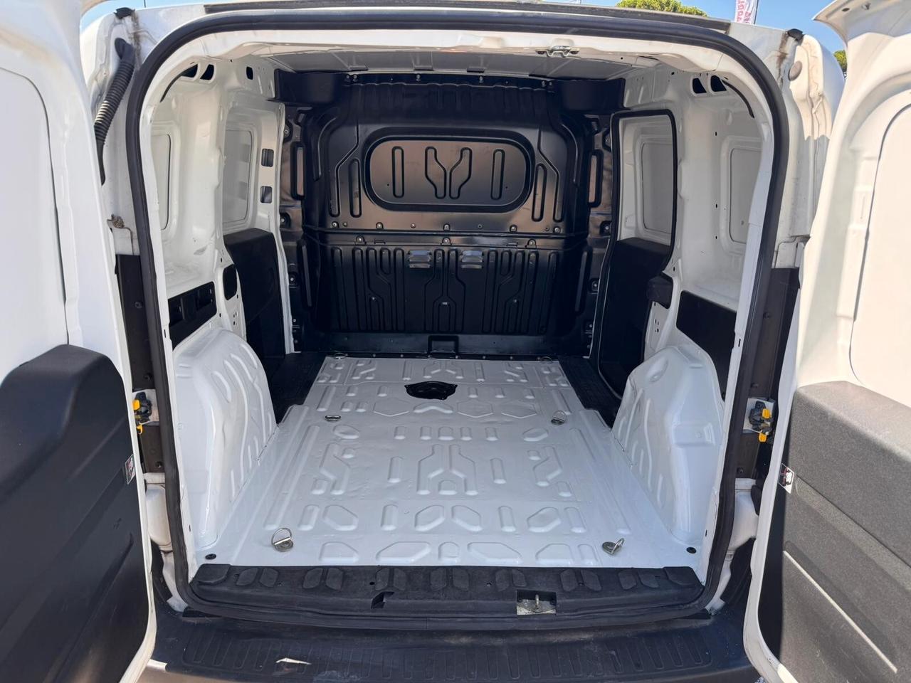 FIAT DOBLO 1.6MJT 105CV E6D-I 2021