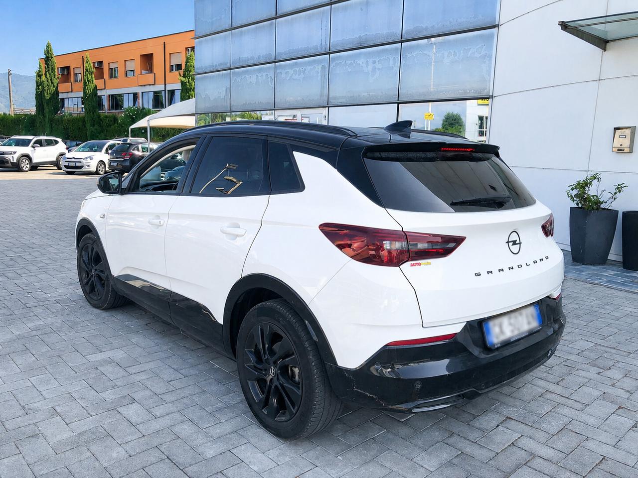 Opel Grandland 1.2 Turbo 12V 130 CV