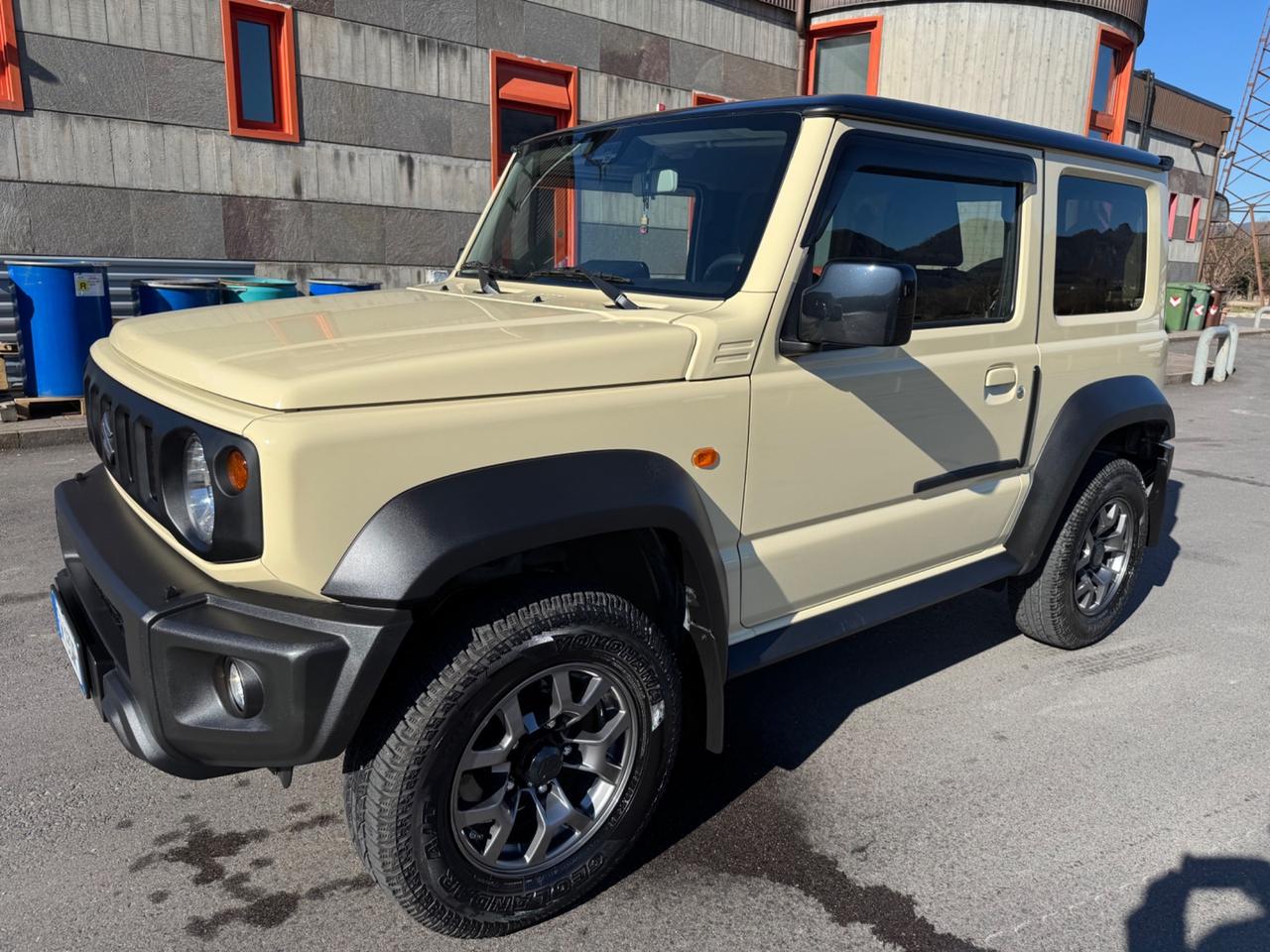 Suzuki Jimny 1.5 5MT Top