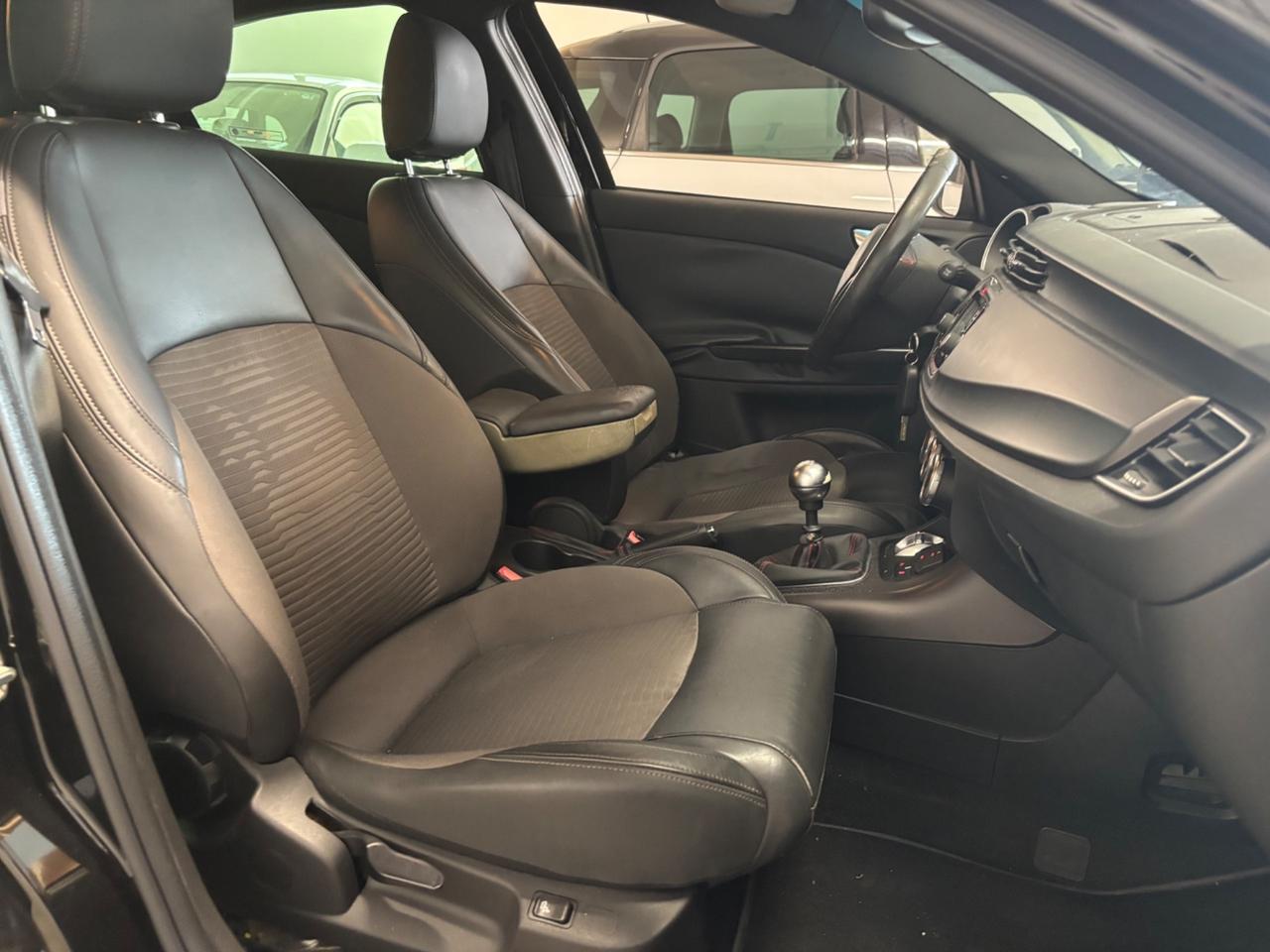 Alfa Romeo Giulietta 1.6 JTDm-2|OK NEOPATENTATI |