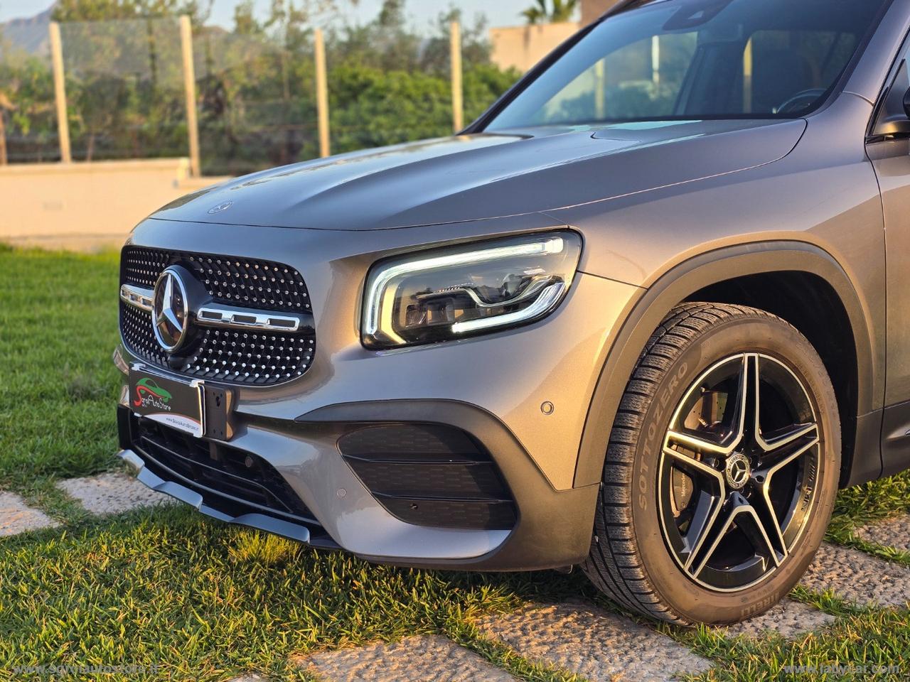 MERCEDES-BENZ GLB 200 d Automatic Premium TETTUCCIO