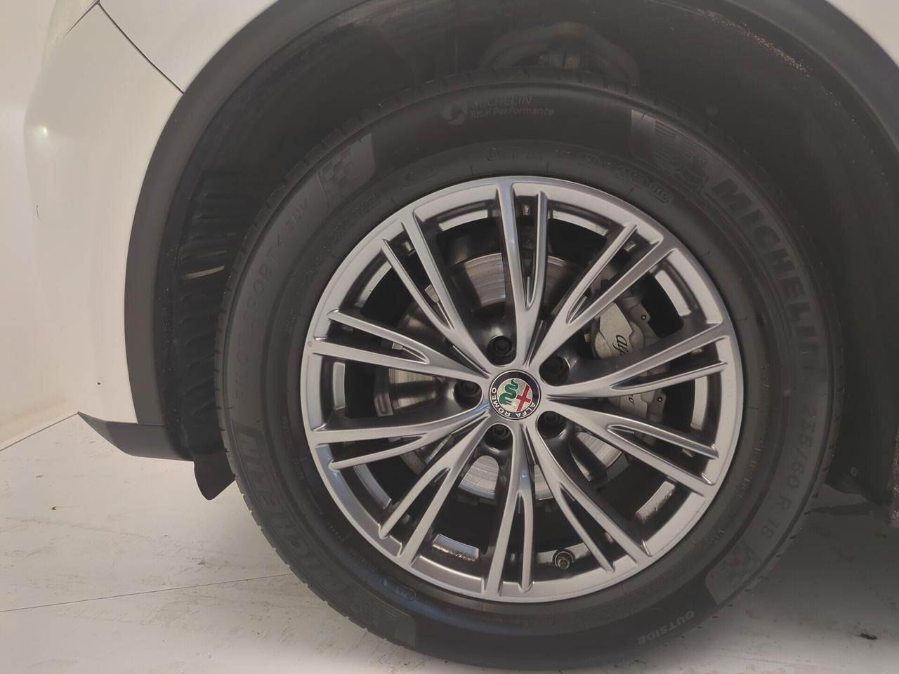 Alfa Romeo Stelvio 2.2 Turbodiesel 210 CV AT8 Q4 Business