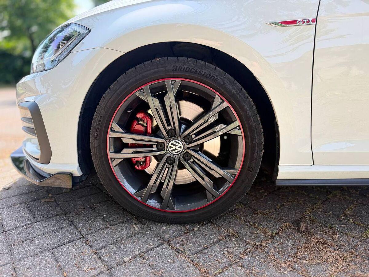 Volkswagen Golf 2.0 tsi Gti Performance 245cv dsg