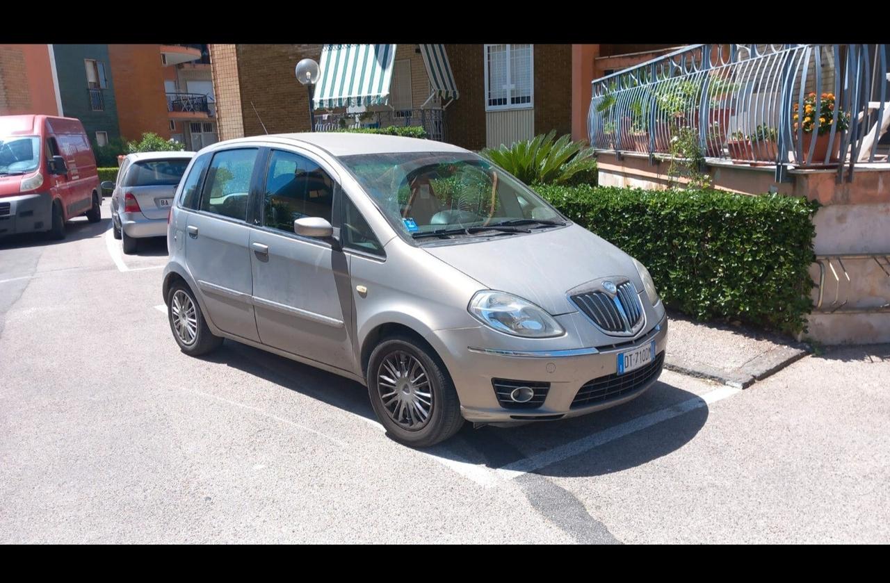 Lancia MUSA 1.4 16V Platino GPL