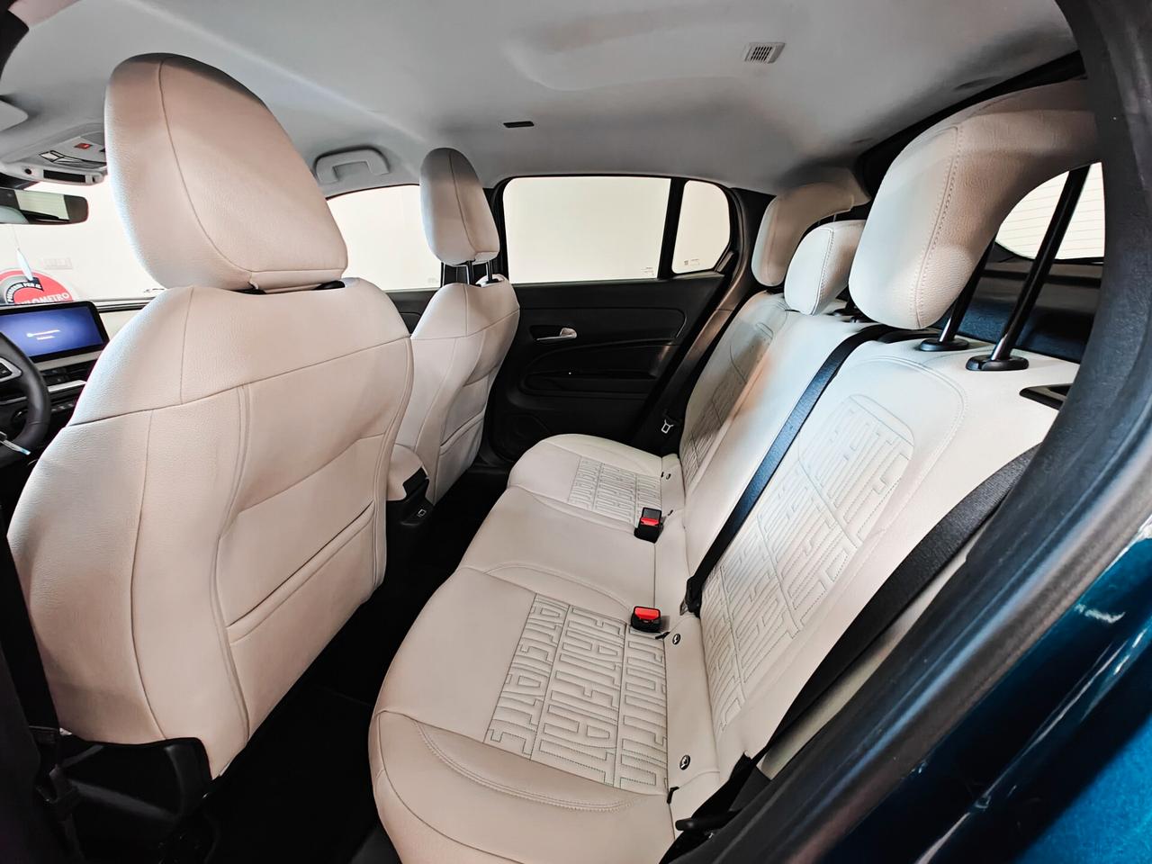 Fiat 600 Hybrid 100 CV DCT MHEV La Prima