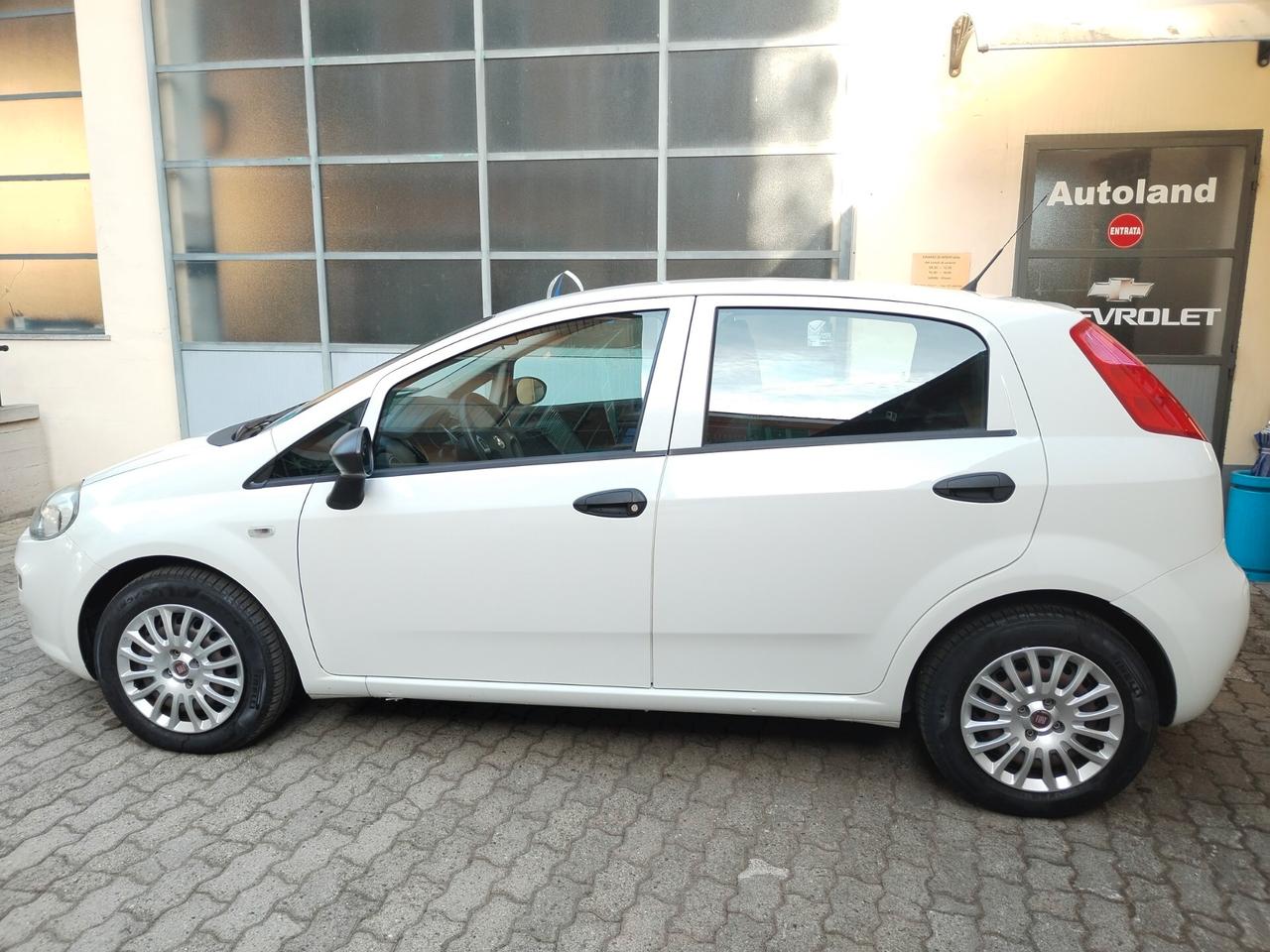 Fiat Punto 1.3 MJT II S&S 95 CV 5 porte Street