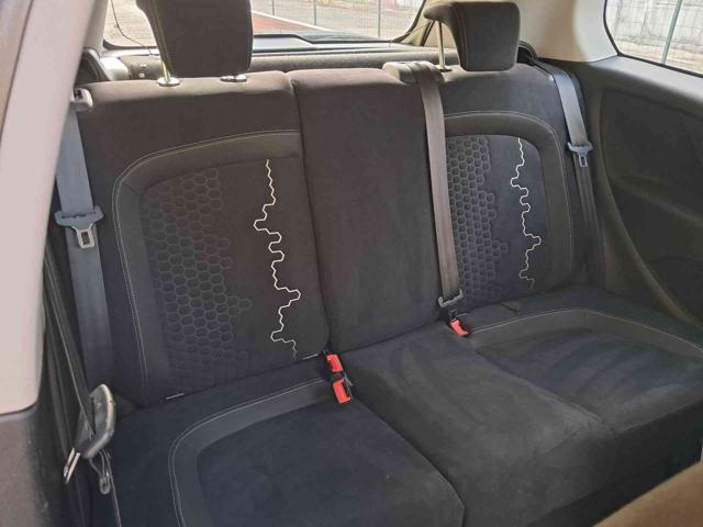 FIAT Punto 1.4 8V 3 porte Natural Power ok neopatentati