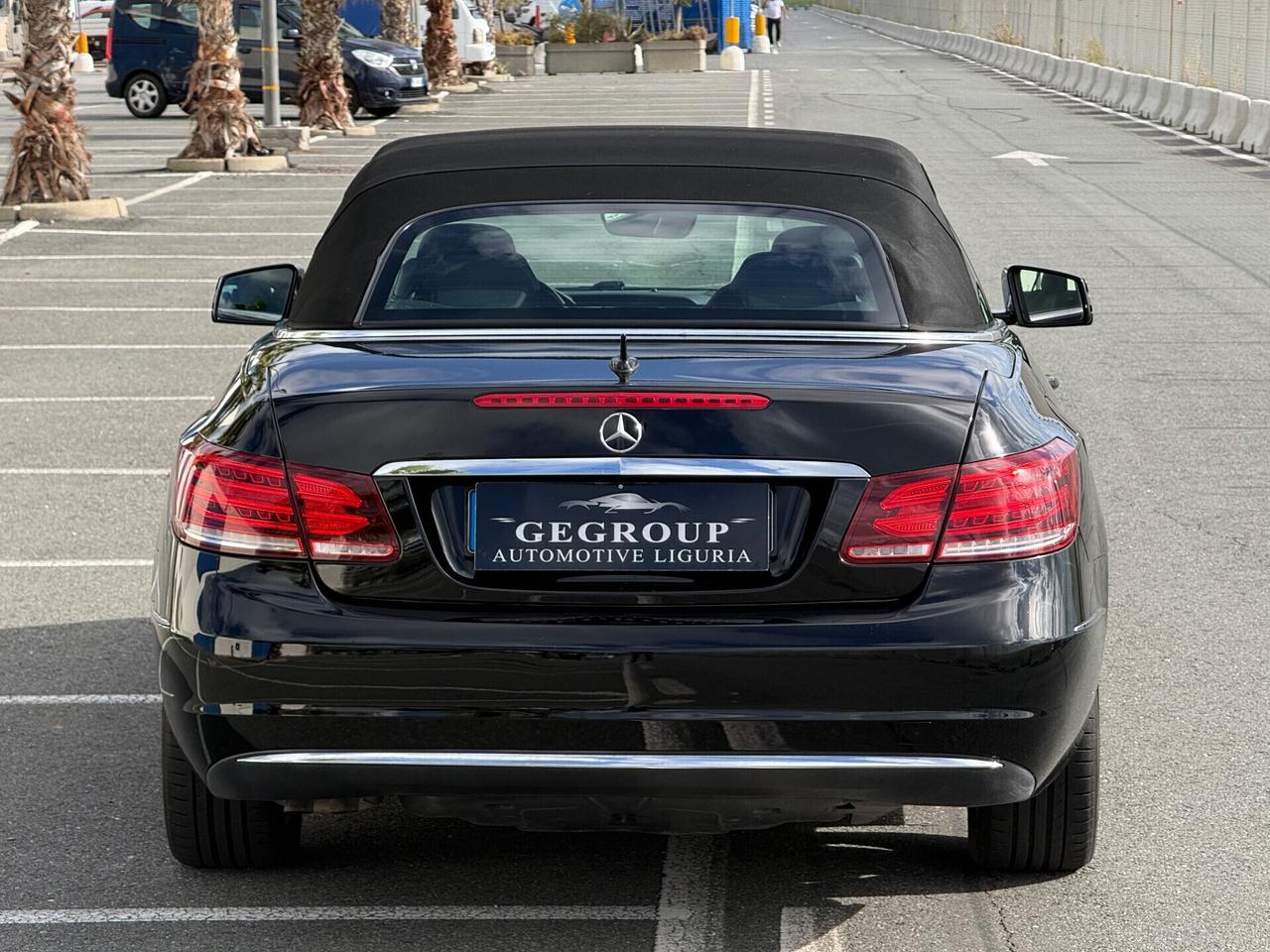 Mercedes-benz E 220 Cabrio-NAVI-AUTOMATICO-PERMUTABILE-.