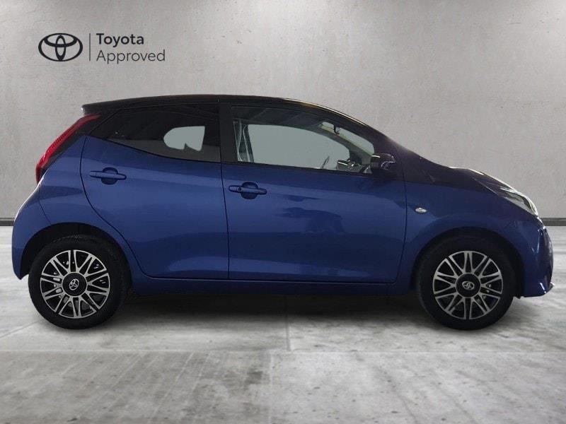 Toyota Aygo 2ª serie Connect 1.0 VVT-i 72 CV 5 porte x-clusiv