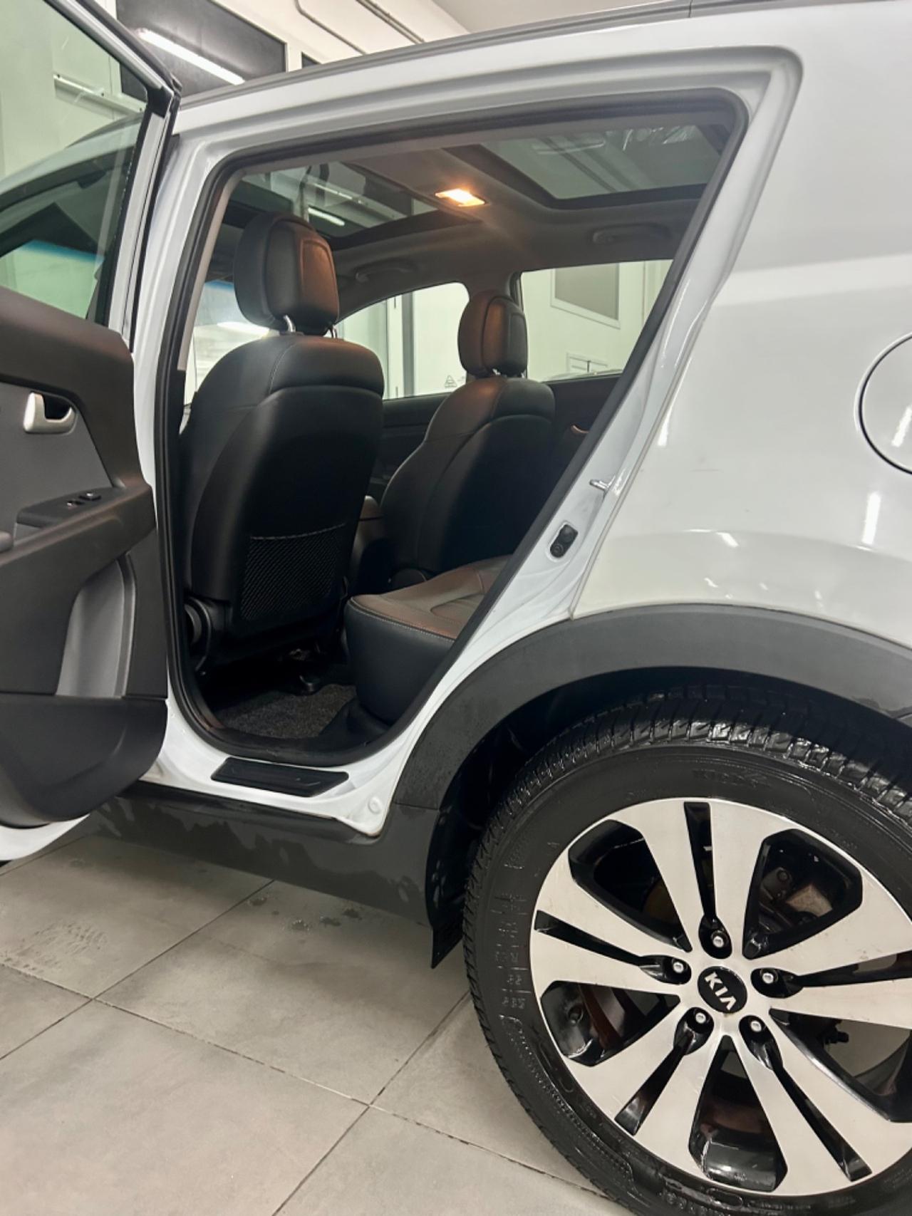 Kia Sportage 1.7 GT LINE TETTO APRIBILE finanziabile