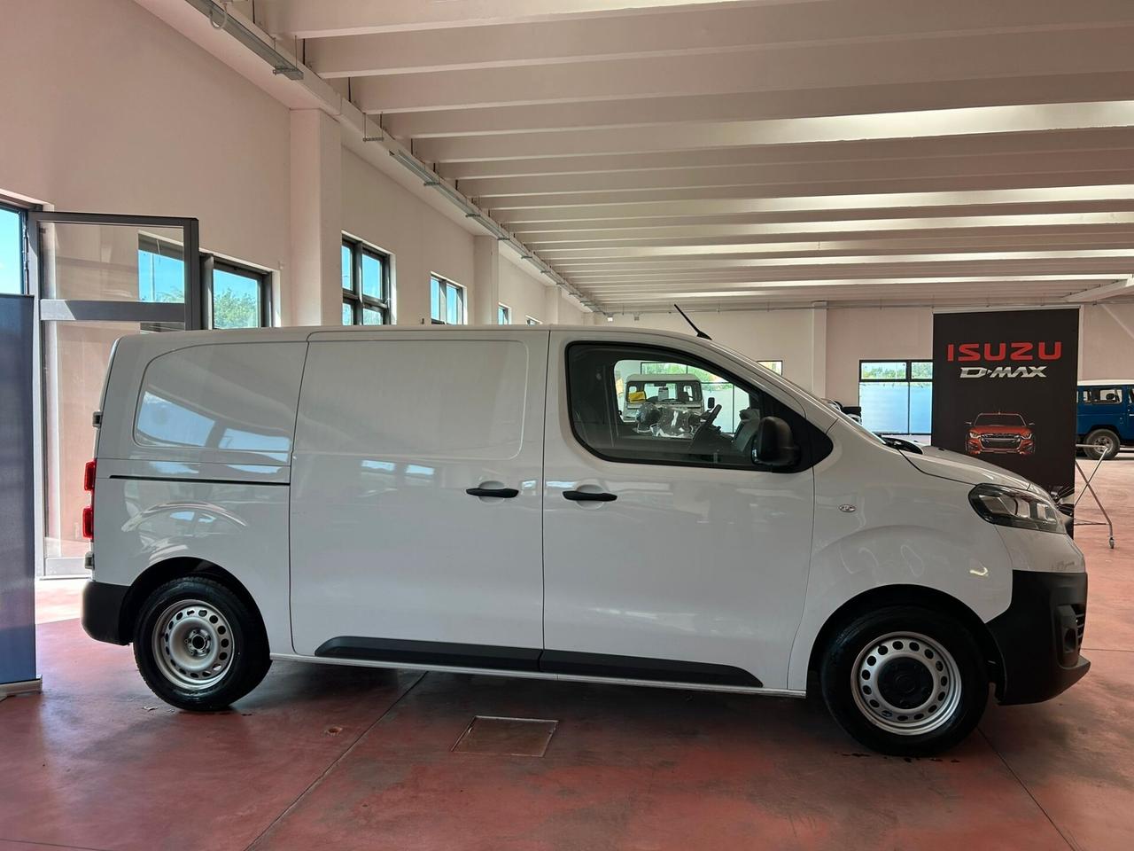 FIAT SCUDO FURGONE POSTI 3 GANCIO TRAINO Diesel 2.0 CV 144 km 22.050 garanzia 12 mesi