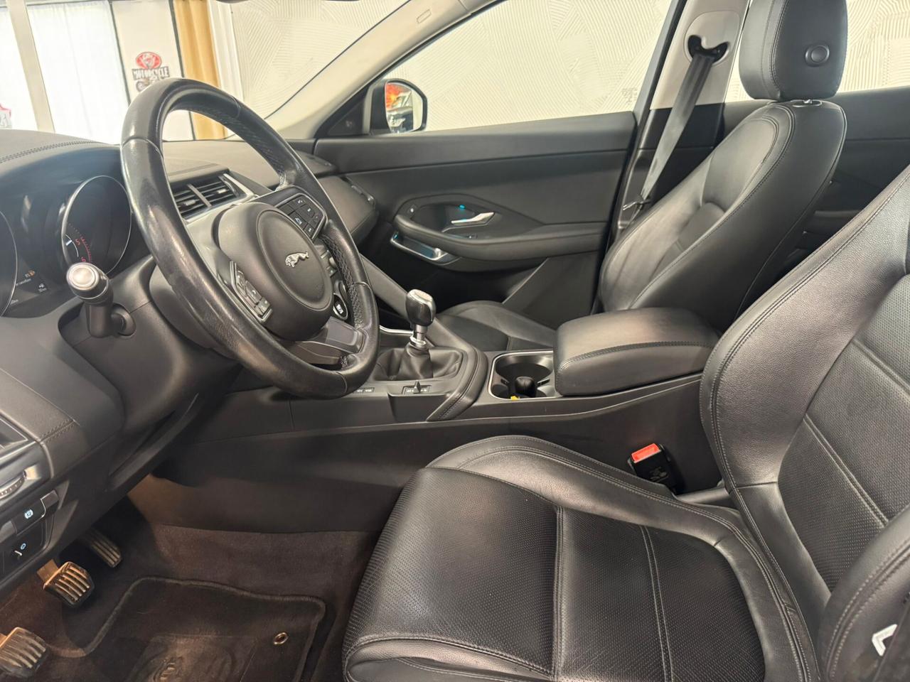 Jaguar E-Pace 2.0D 150 CV R-Dynamic S