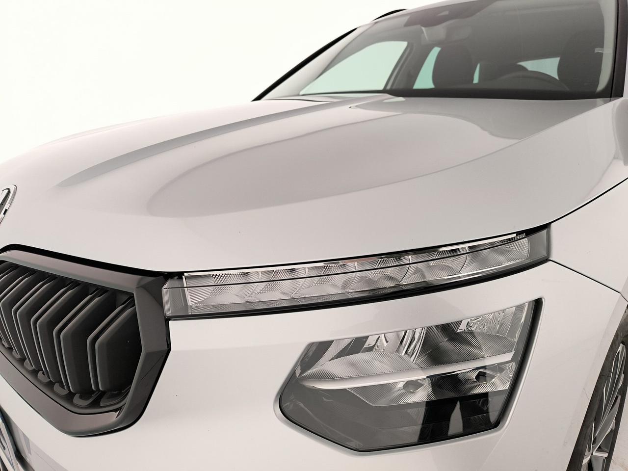 Skoda Kamiq 1.0 tsi black dots 115cv