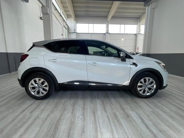 Renault Captur Plug-in Hybrid E-Tech 160 CV Intens