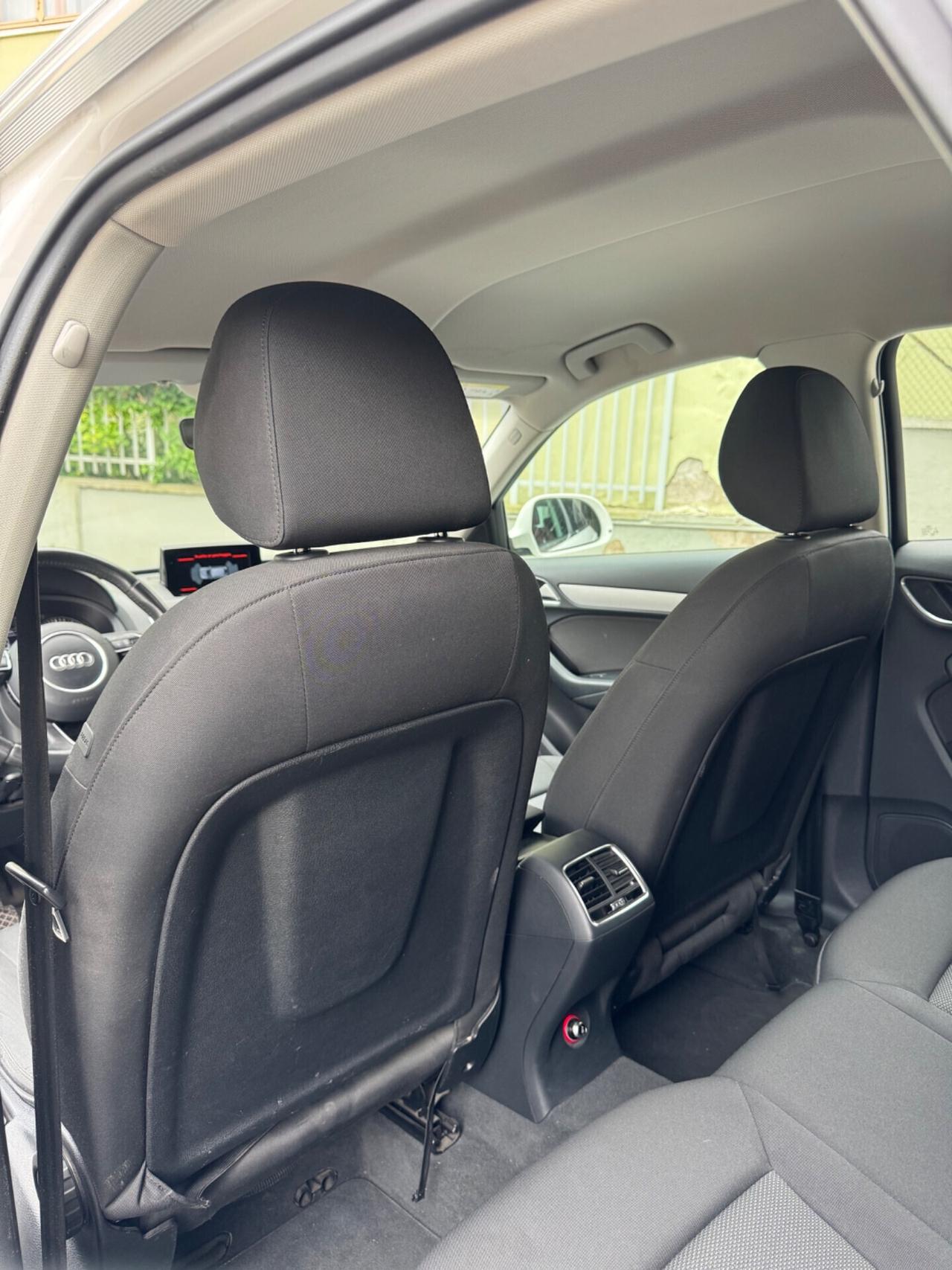 Audi Q3 2.0 TDI 150 CV Sport