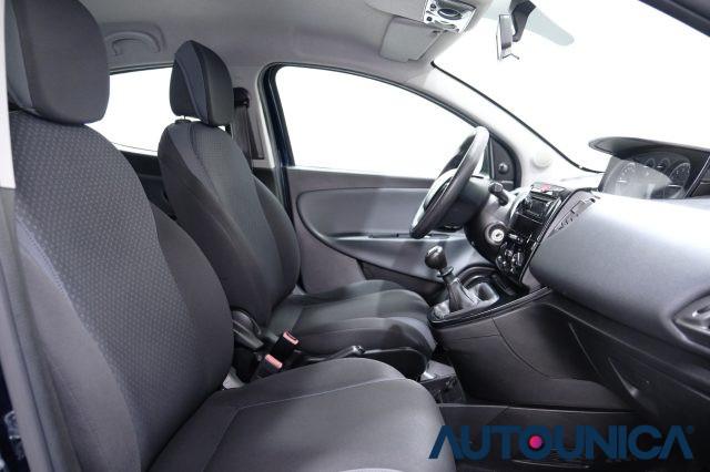 LANCIA Ypsilon 1.2 69 CV 5 PORTE SILVER NEOPATENTATI