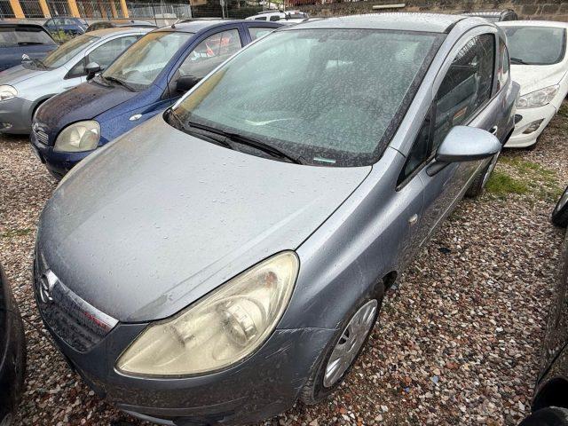 OPEL Corsa 1.2 3 porte Cosmo