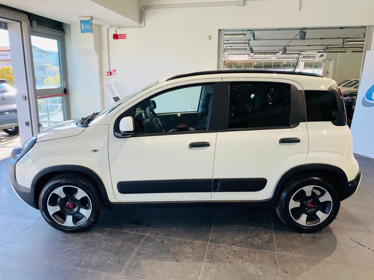 Fiat Panda Cross 1.0 FireFly S&S Hybrid