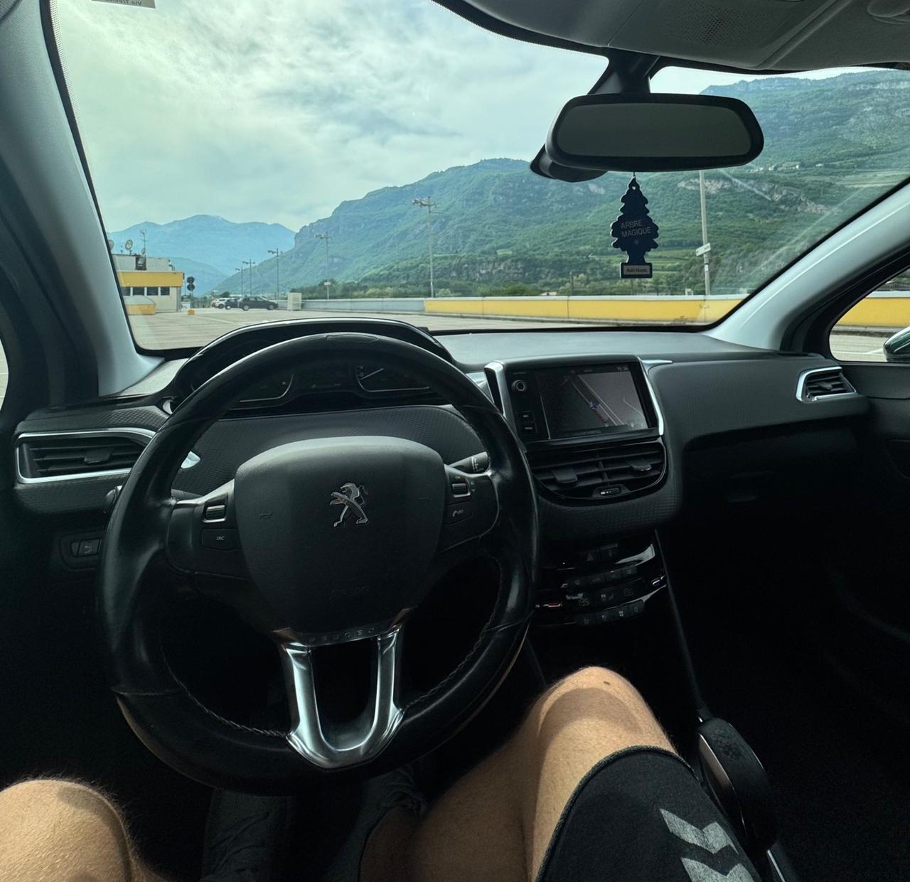 Peugeot 208 BlueHDi 5p Allure Neopatentati 2017