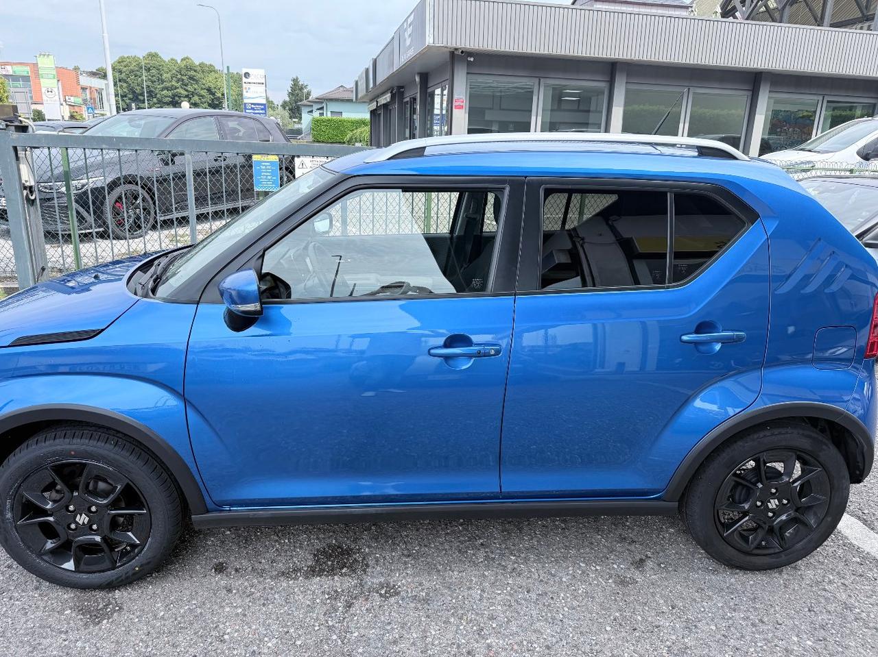 Suzuki Ignis 1.2h Top 2wd