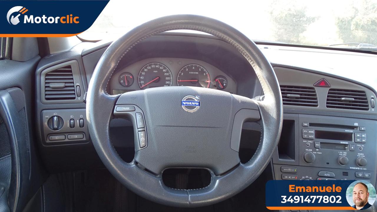 VOLVO XC70 2.4i turbo 20V cat AWD T XC