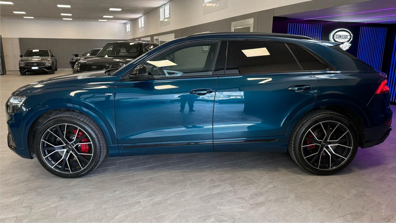 AUDI Q8 50 TDI 286 CV QUATTRO S-LINE 2020