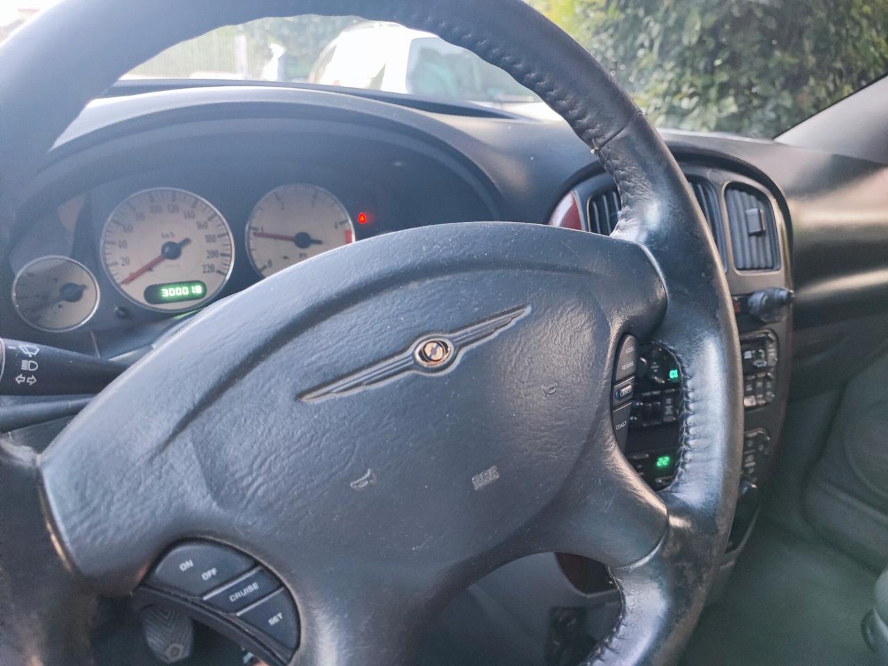 Chrysler Voyager 2.5 CRD cat LX Leather 7 posti