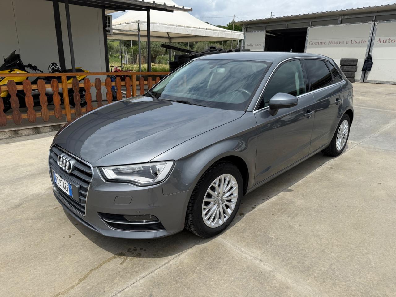 Audi A3 1.6 TDI clean diesel S tronic Attraction