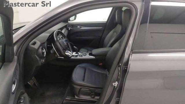 ALFA ROMEO Stelvio 2.2 TD 160 CV Sprint AT8 RWD TG : GJ286AW