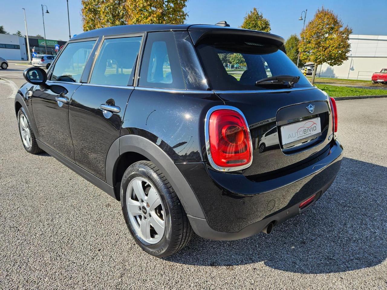 MINI One 1.5 5 porte Virtual Display