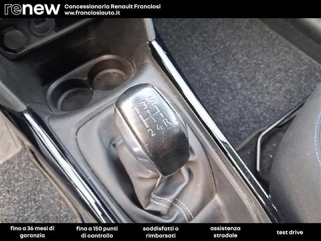 PEUGEOT 2008 1.5 BlueHDi Signature S&S
