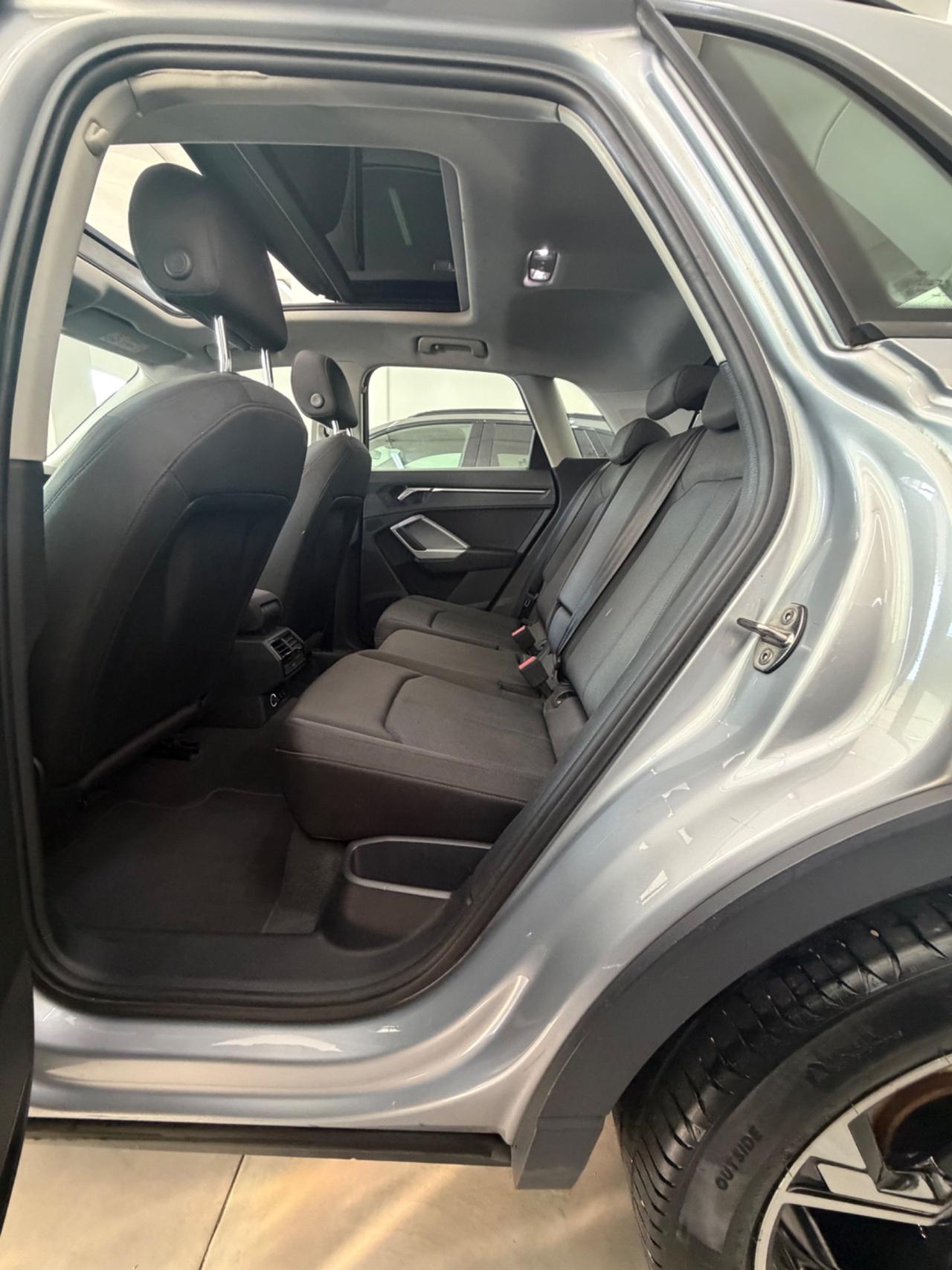Audi Q3 35 TDI S tronic TETTO apribile FINANZIABILE