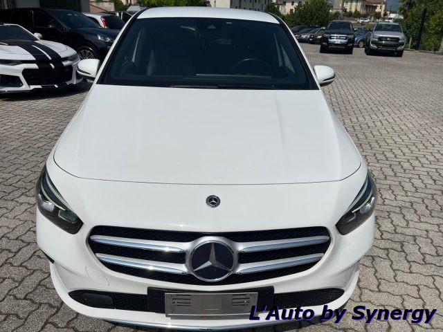 MERCEDES-BENZ B 180 d Automatic Premium