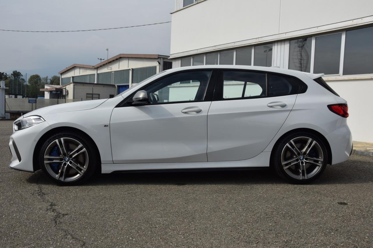 BMW Serie 1 (F40) M 135i xDrive