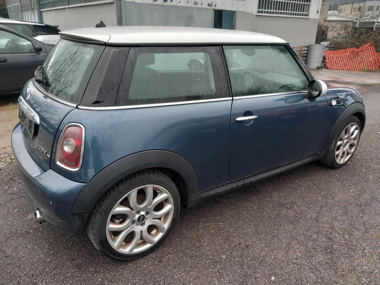 Mini 1.6 16V Cooper D