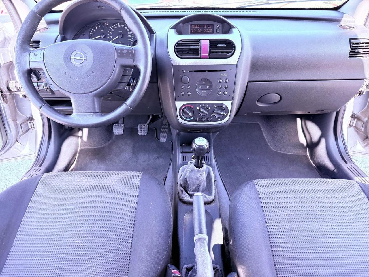Opel Corsa 1.2i 16V cat 5 porte Ok neopatentati