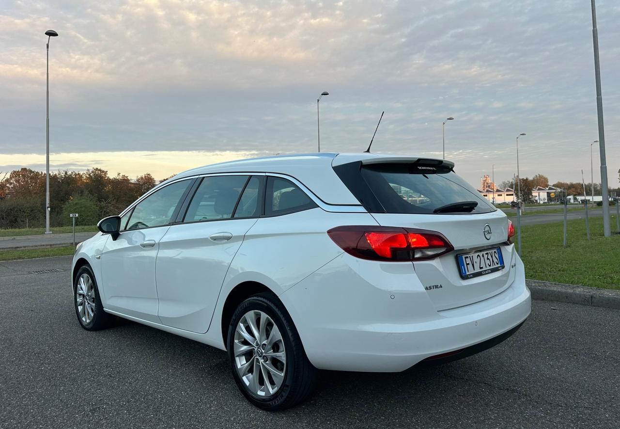 Opel Astra 1.4 Turbo 110CV EcoM Sports Tourer Innovation