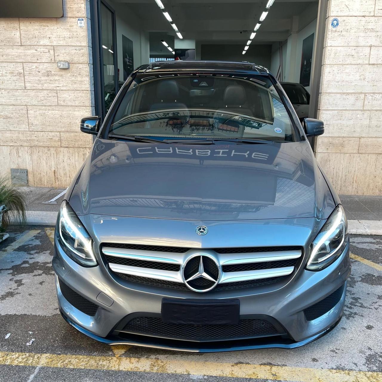 Mercedes-Benz B 200 d Automatic Premium