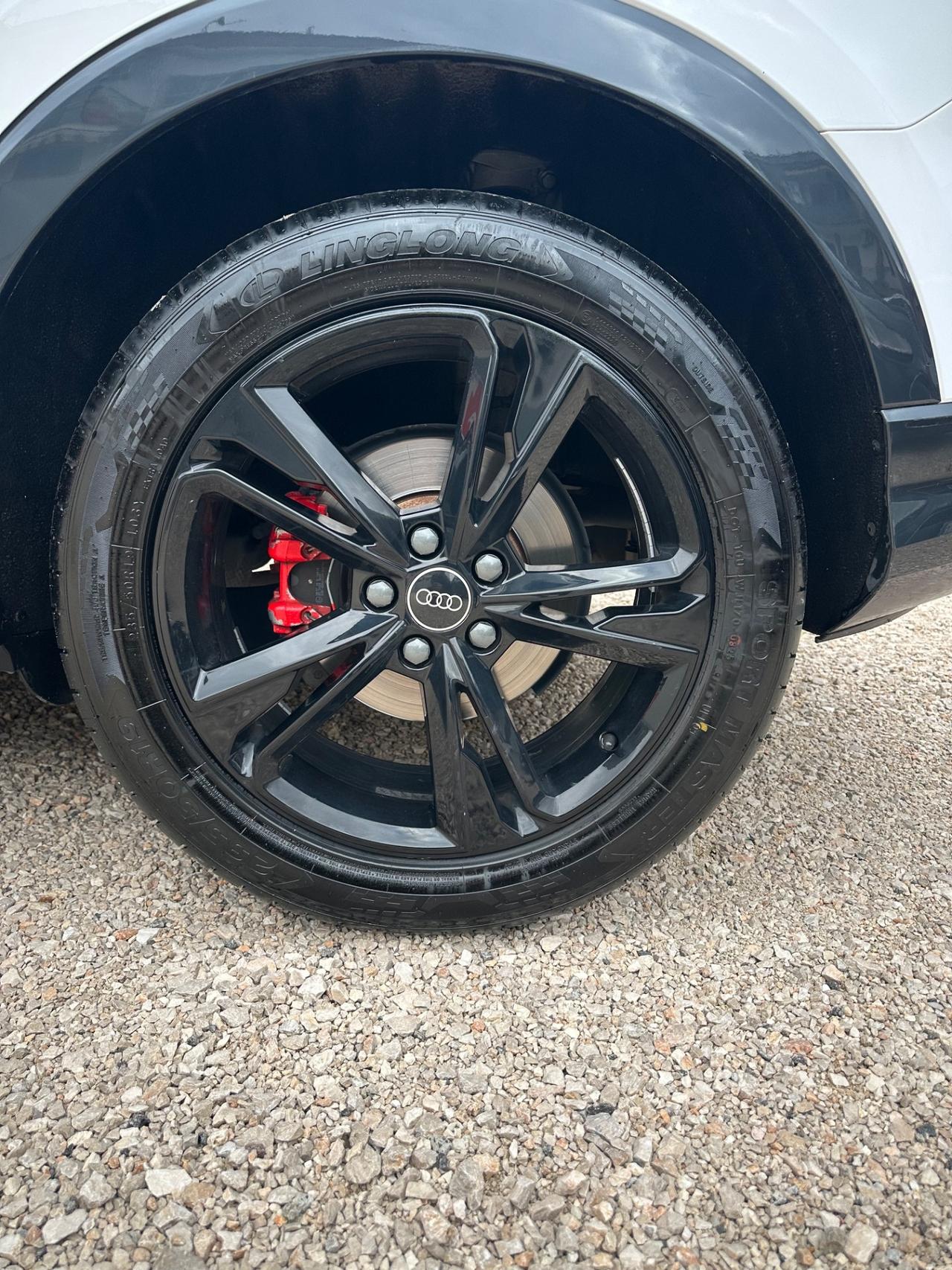 Audi Q3 35 TDI S tronic line edition