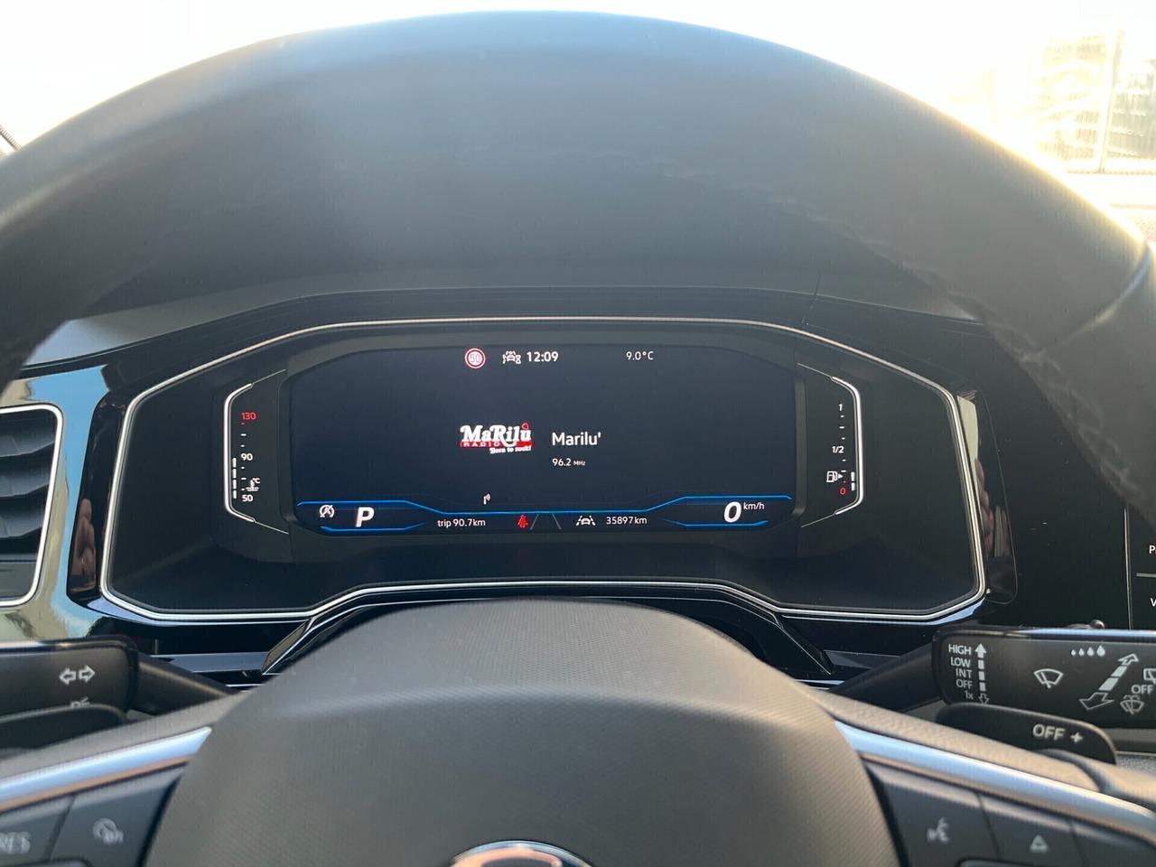 Volkswagen Taigo 1.0 TSI 115 CV DSG R-Line**km 35649**08/2024