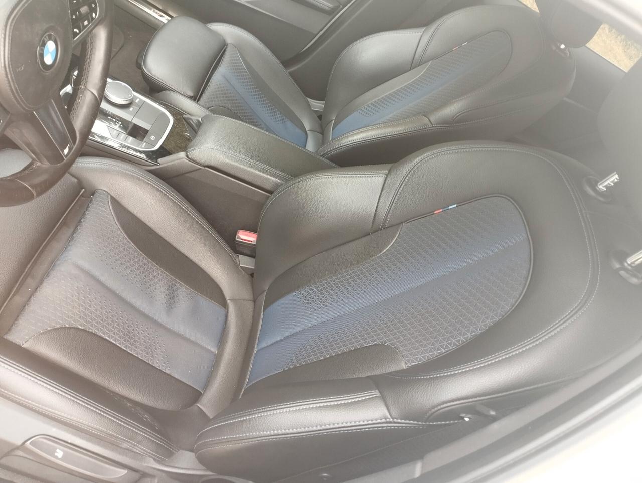 Bmw 116 116d 5p. Msport