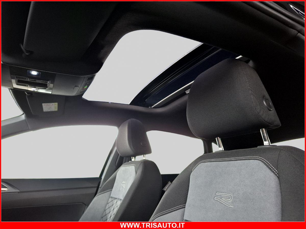 VOLKSWAGEN Taigo 1.0 TSI R-line NEOPATENTATI (TETTO APRIBILE)
