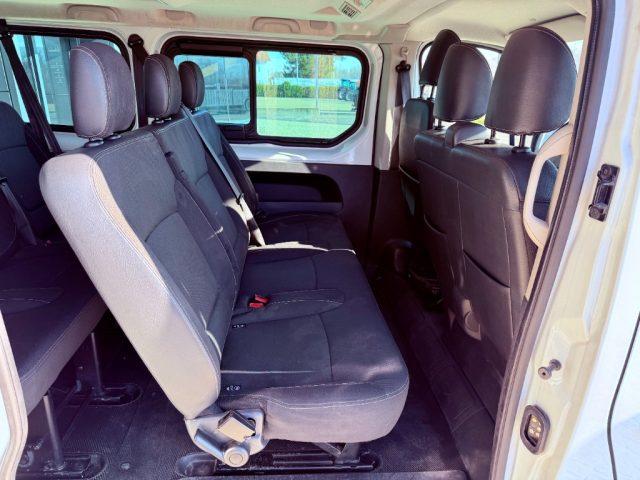 RENAULT Trafic 9 POSTI - KM 89.000 - GANCIO TRAINO - IVA COMPRESA