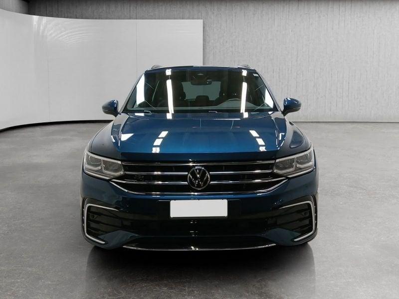 Volkswagen Tiguan 2.0 tdi R-Line 4motion 150cv dsg