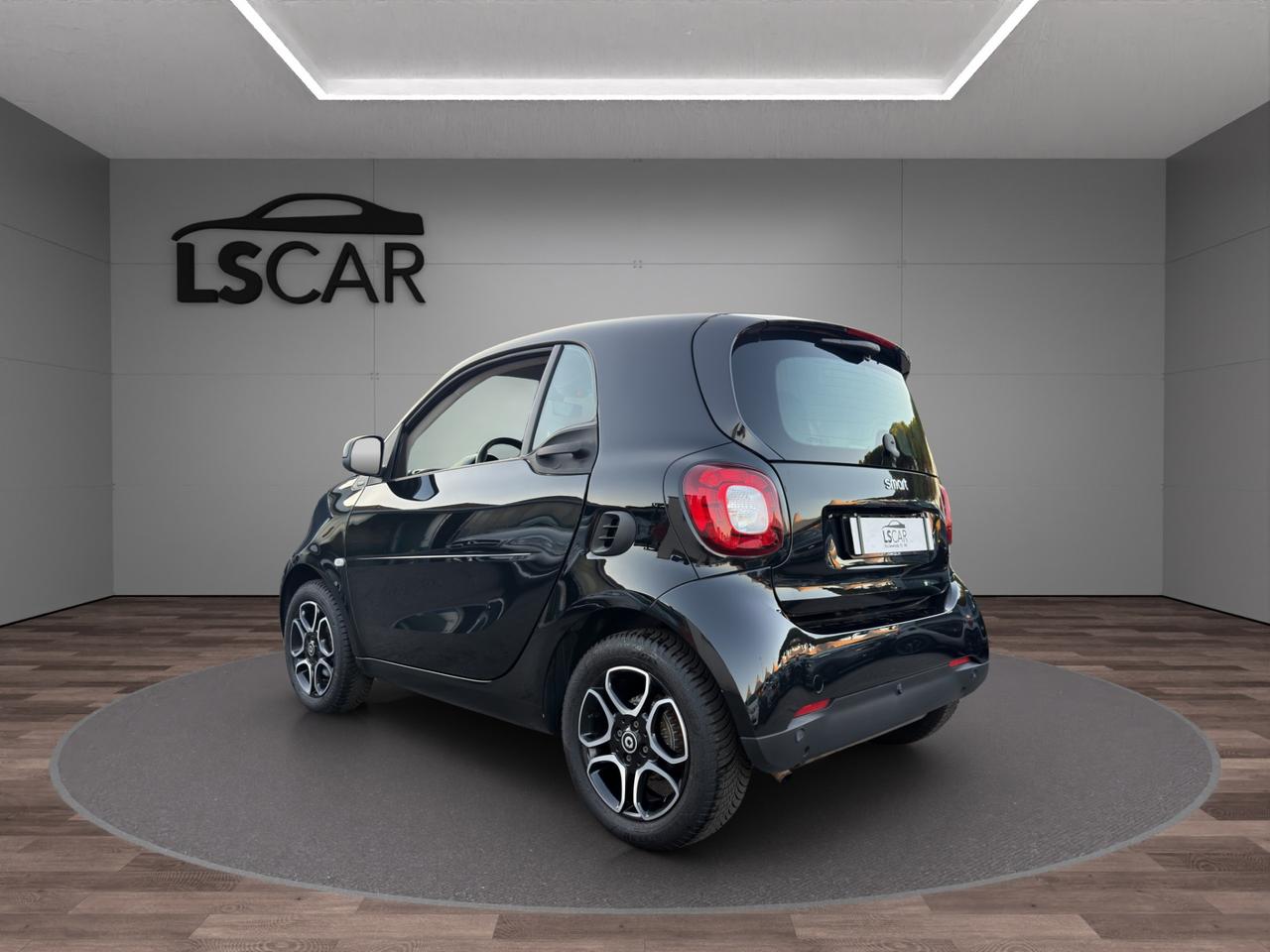 Smart fortwo coupe Fortwo 0.9 t Passion 90cv - Unipro - Promo finanziamento - Schermo - Sedili riscaldabili - Tetto