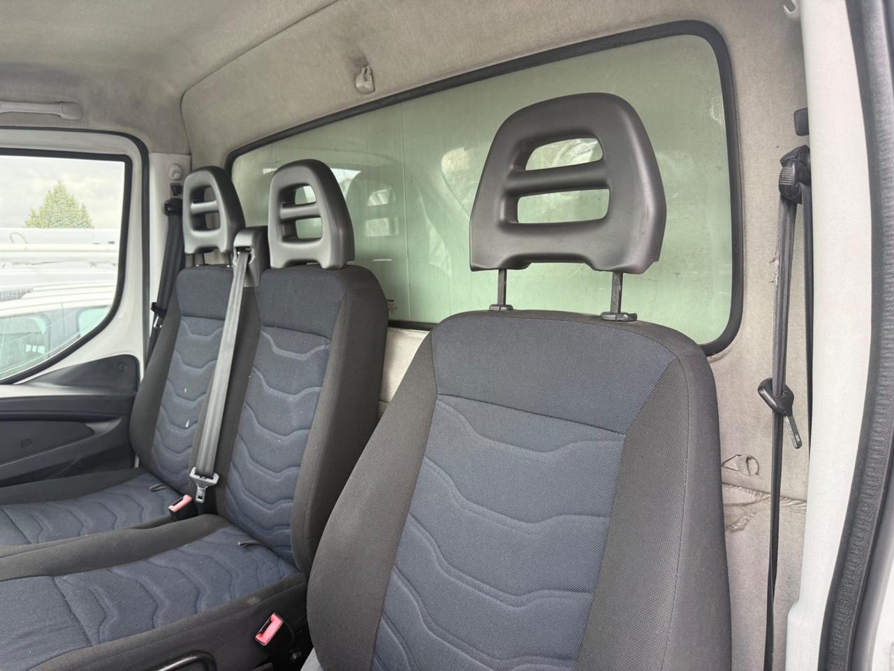 Iveco Daily 35-140 2.3D 136CV Iva Compresa