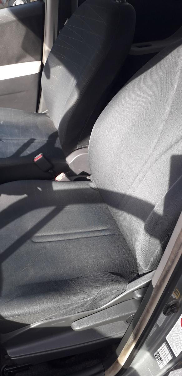 TOYOTA - Yaris - 1.0 5p. Sol