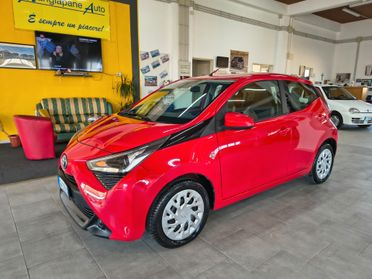 Toyota Aygo 1.0 VVT-i 72 CV 5 porte x-cool